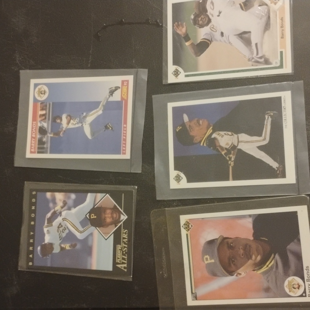 Barry bonds baseball cards would say the total value with all of them are is aro